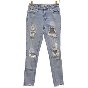 Levi’s Women 721 High Rise Skinny Jeans